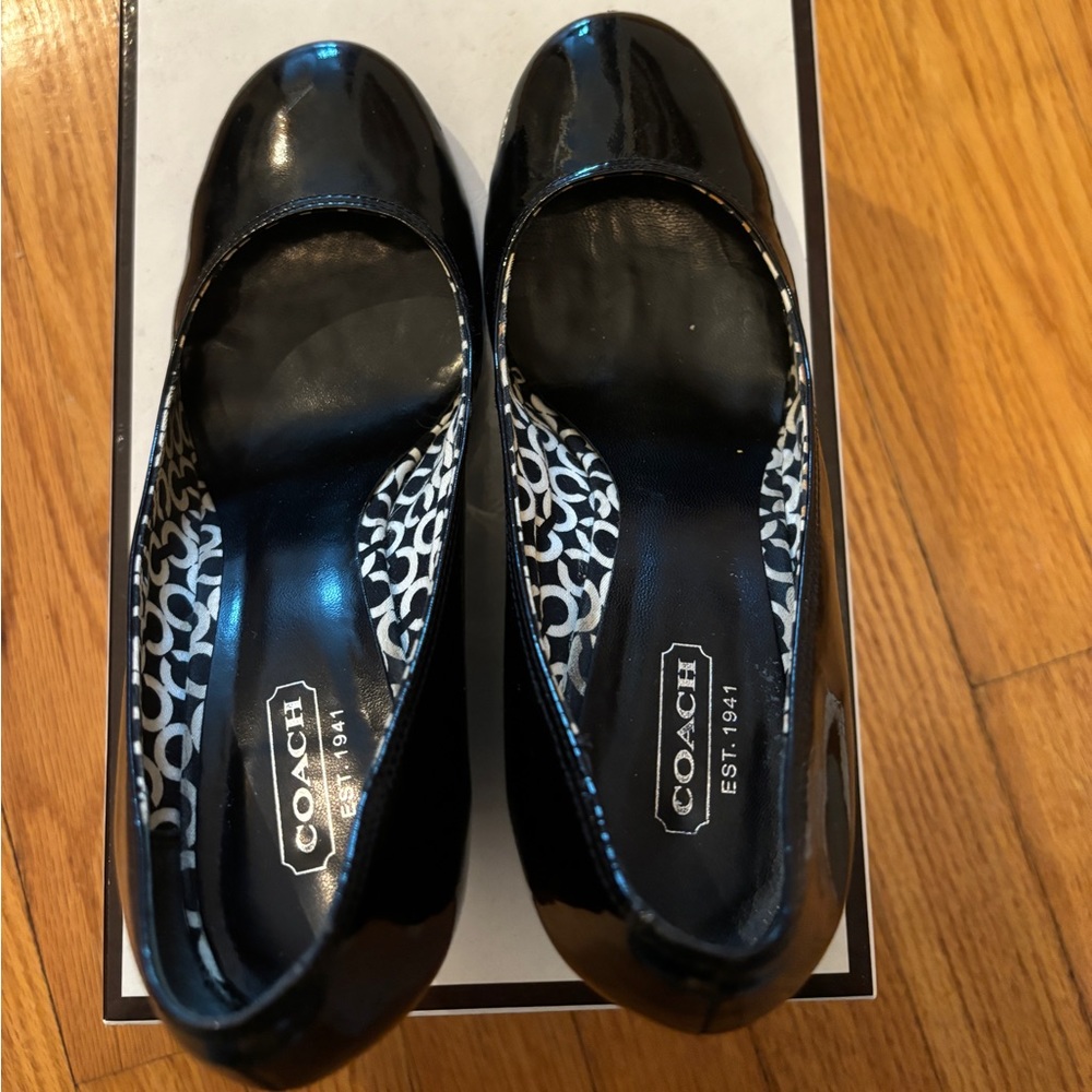 Coach Wedges - Picture 3 of 9